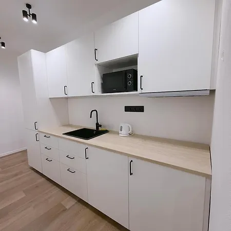 Milada 7 Suits Δωμάτια σε οικογενειακή κατοικία *